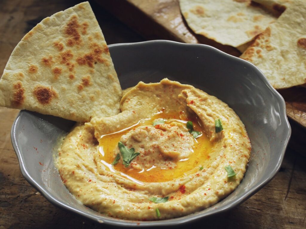 Mastering the Art of Lebanese Hummus: A Classic Recipe and Tips